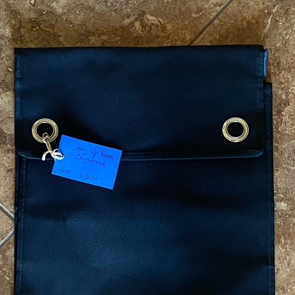 Hanging Organizer - Picture 3 of 3